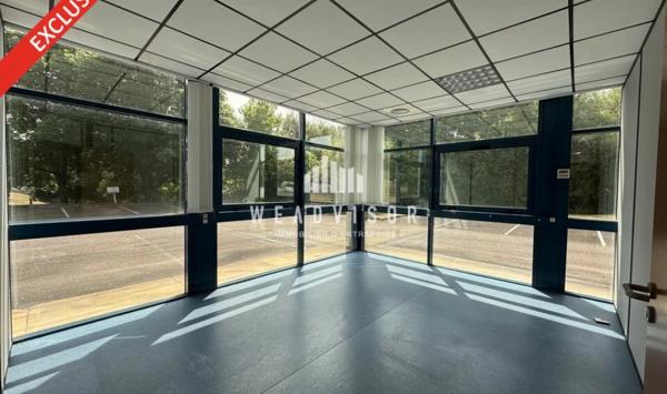 À LOUER : LOCAL COMMERCIAL OU BUREAUX D'ENVIRON 405 M²