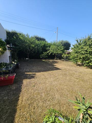 Conflans-Sainte-Honorine (78700) CENTRE VILLE Entre Seine, vieux village et transports RER A et SNCF à pied: l’équilibre parfait à Conflans-Sai