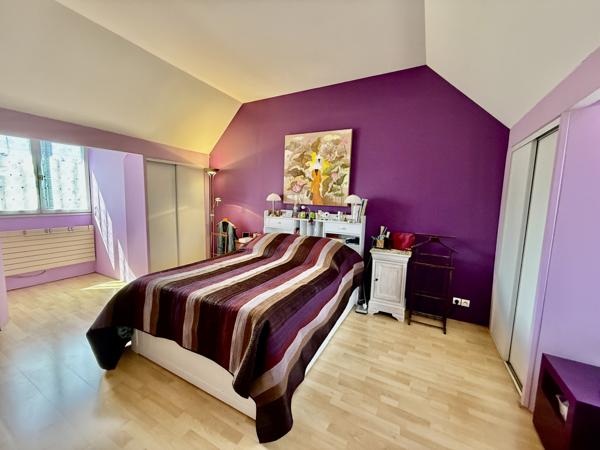 Conflans-Sainte-Honorine (78700) CENTRE VILLE Entre Seine, vieux village et transports RER A et SNCF à pied: l’équilibre parfait à Conflans-Sai