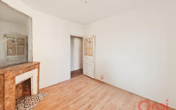 Appartement à vendre    3 pièces • 56,24 m2 Aubervilliers