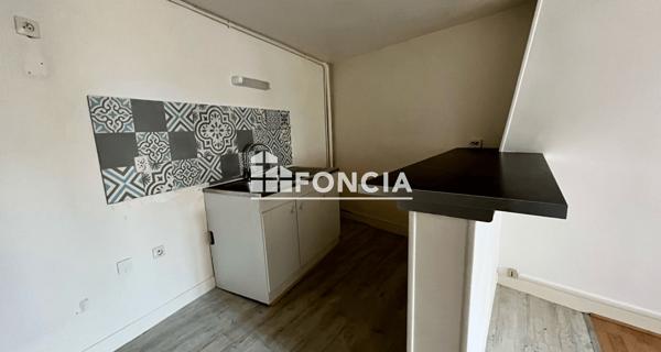 Location Appartement 2 pièces 33.9 m² - Saint-germain-en-laye 78100