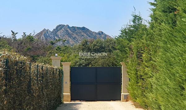 A vendre - Mas entièrement rénové - Eygalières