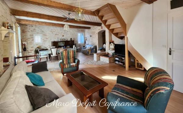 Maison de village 169 m² habitables + garage + terrasse et mezzanine – Elne Centre historique – Idéal investisseur ou famille ELNE (66)