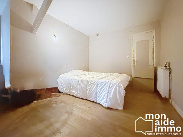 Vaste maison idéalement située