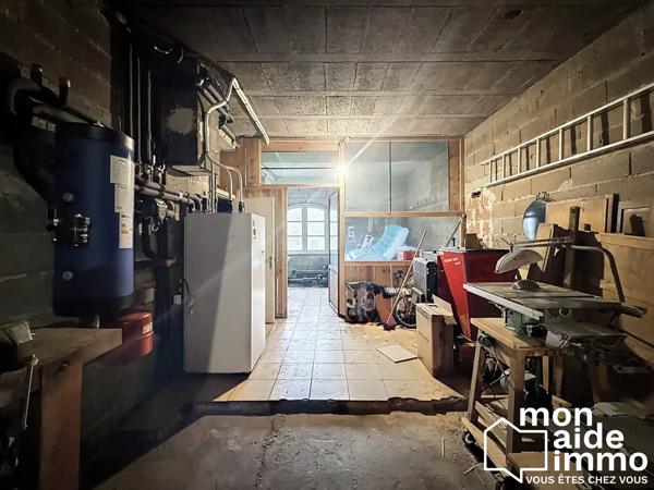 Vaste maison idéalement située