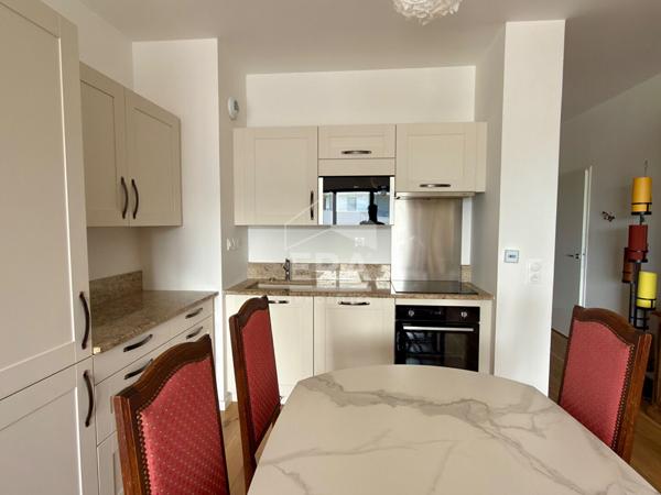 Appartement 3 pieces avec parking sur la Presqu'île de CAEN