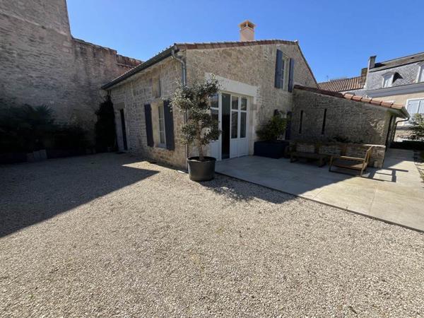 Maison à louer |  Melle |  3 pièces | 101 m²