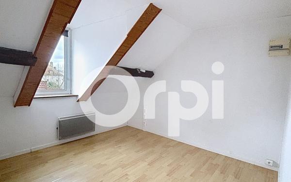 Immeuble à vendre    5 pièces •  Neufchâteau