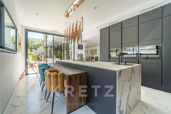 Villa contemporaine en bord de mer