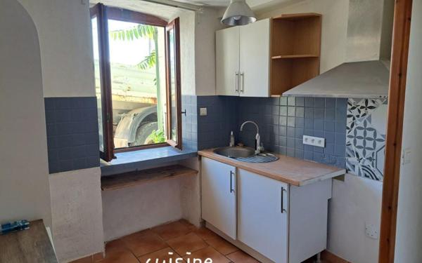 Appartement à vendre    3 pièces •  Puimoisson