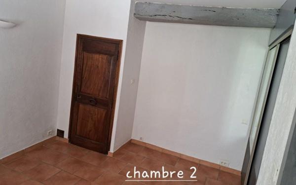 Appartement à vendre    3 pièces •  Puimoisson