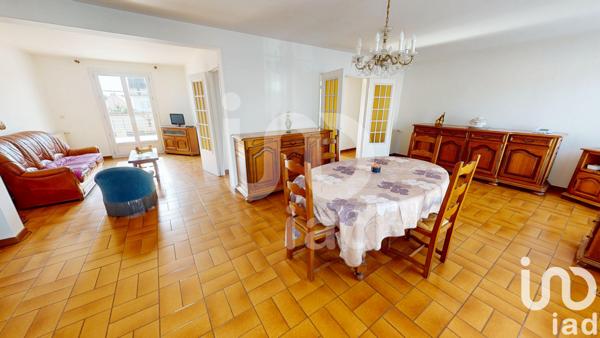Maison à vendre 7 pièces 145 m² Verneuil-l'Étang