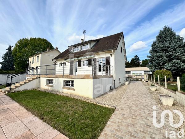 Maison à vendre 7 pièces 145 m² Verneuil-l'Étang