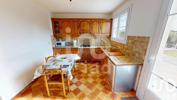 Maison à vendre 7 pièces 145 m² Verneuil-l'Étang