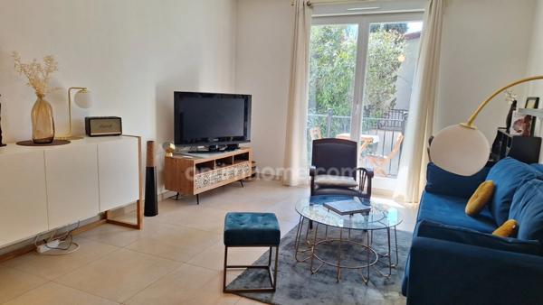 Appartement à vendre 2 pièces VILLEJUIF (94)