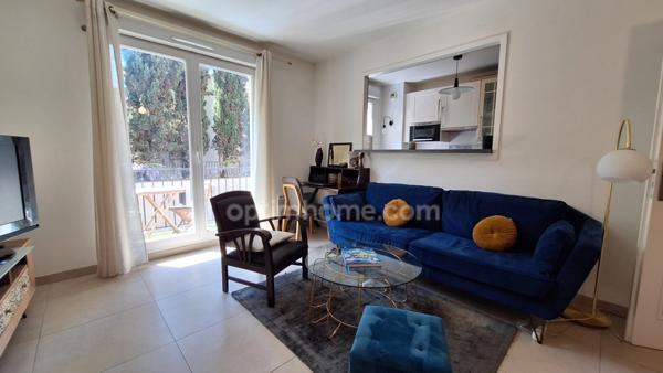 Appartement à vendre 2 pièces VILLEJUIF (94)