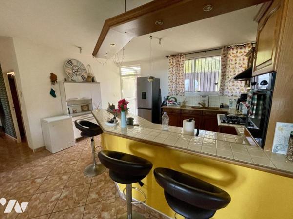 ST PAUL - LA PLAINE - T4 AVEC JARDIN VUE MER