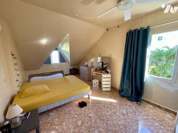 ST PAUL - LA PLAINE - T4 AVEC JARDIN VUE MER