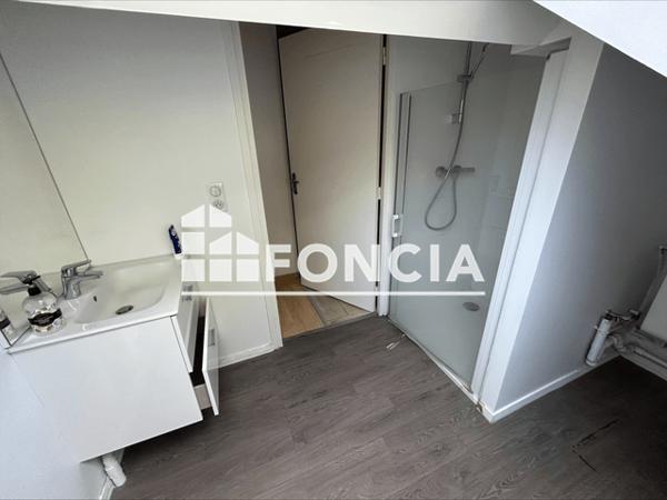 Location Appartement 3 pièces 49.23 m² - 46 BOULEVARD DE LA LIBERTE Lille 59000