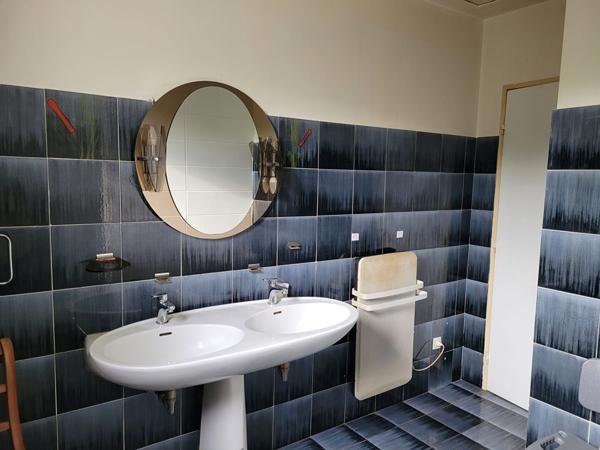 TONNAY CHARENTE Maison de plain pied de 90 m² de type 4 avec garage de 22 - parcelle de 631 m²