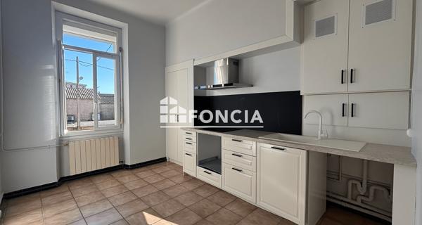 Location Appartement 3 pièces 75.2 m² - Cavaillon 84300