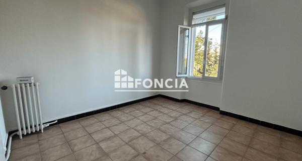 Location Appartement 3 pièces 75.2 m² - Cavaillon 84300