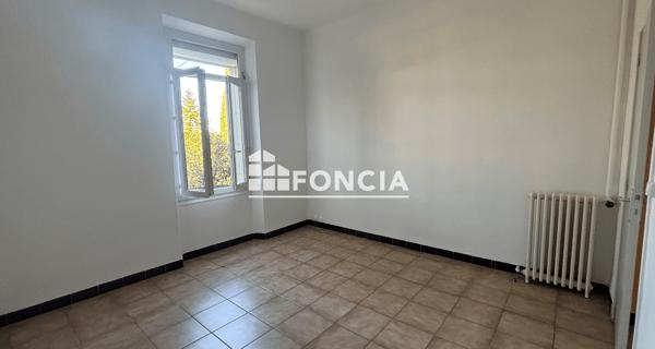 Location Appartement 3 pièces 75.2 m² - Cavaillon 84300
