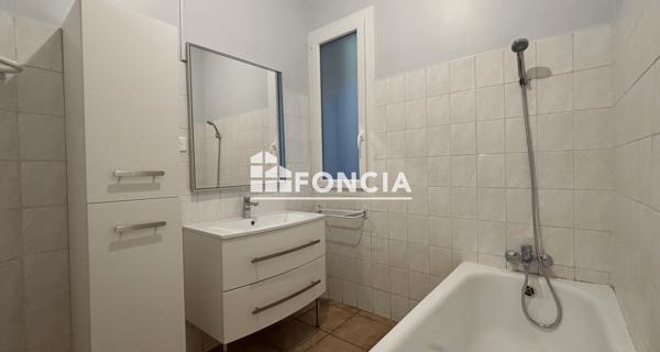 Location Appartement 3 pièces 75.2 m² - Cavaillon 84300
