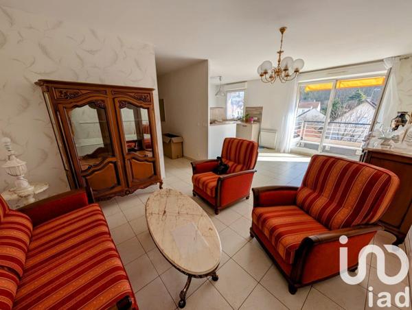 Appartement 3 pièces de 66 m² à Écouen (95440)