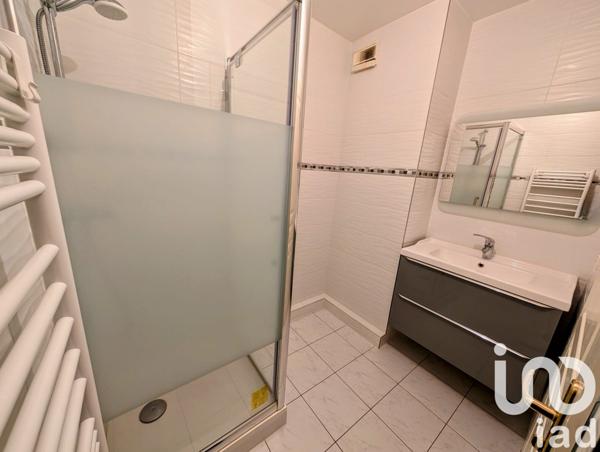 Appartement 3 pièces de 66 m² à Écouen (95440)