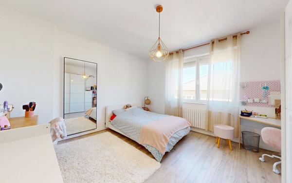 Maison à vendre    6 pièces • 152 m2 Mondelange