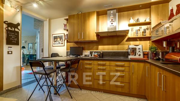 Maison d'architecte sur jardin arboré