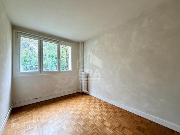 Appartement Sèvres 2 pièces 50 m² - Balcon plein Sud, proche gare, cave