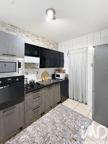 Immeuble à vendre 230 m² Valserhône
