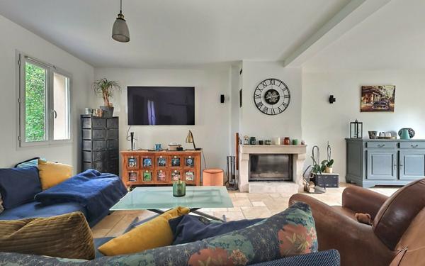 Maison à vendre    6 pièces • 135,22 m2 Soisy-sur-Seine