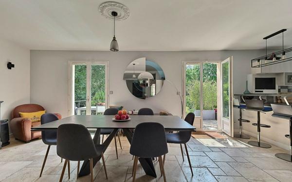 Maison à vendre    6 pièces • 135,22 m2 Soisy-sur-Seine