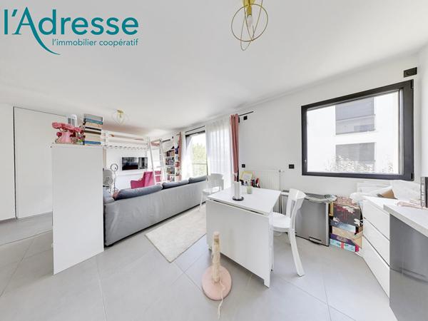 Appartement STUDIO 31M² CENTRE VILLE + PARKING SOUS-SOL
