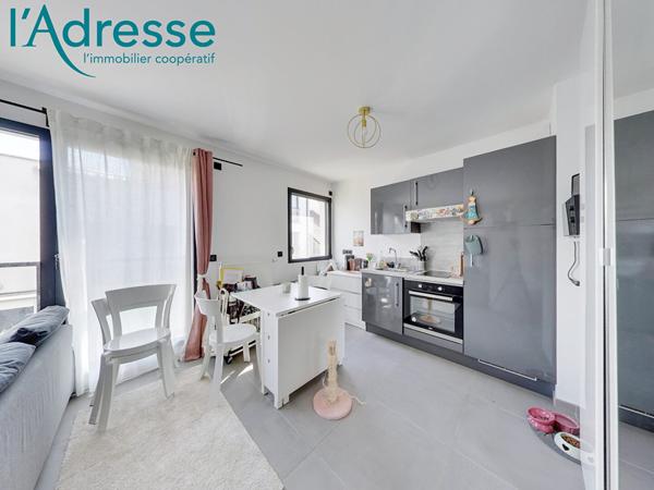 Appartement STUDIO 31M² CENTRE VILLE + PARKING SOUS-SOL