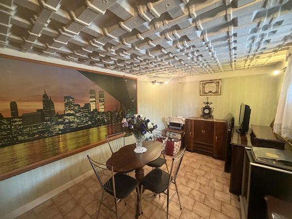 Maison Familiale La Courneuve 5 pièce(s) 150.15 m2