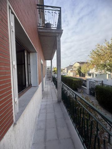 Maison Familiale La Courneuve 5 pièce(s) 150.15 m2