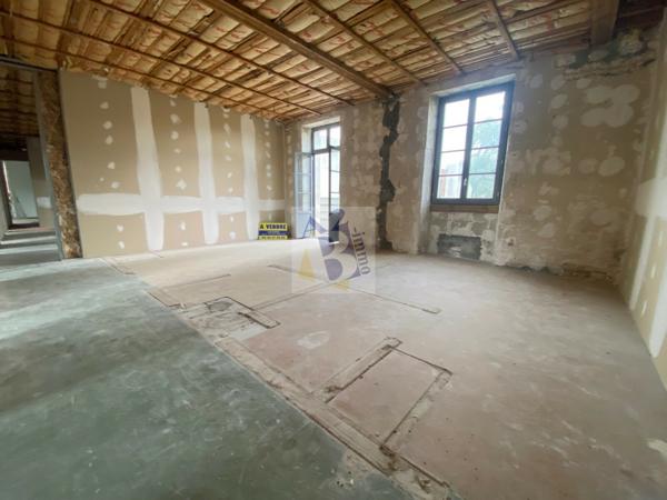 Vente appartement Angouleme (16000), 128.00m² avec 4 chambre(s). Agence Allard Brimeaud