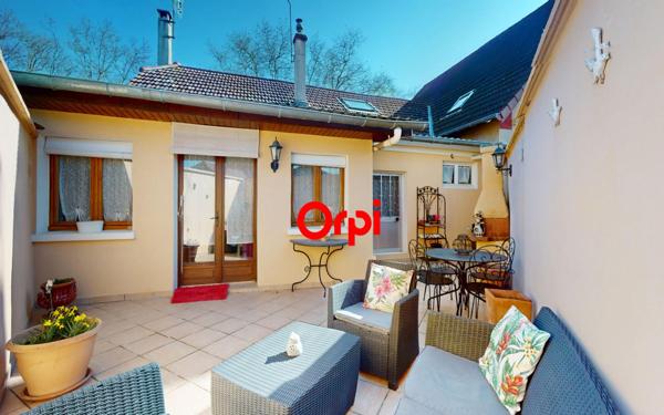 Appartement à vendre    5 pièces • 101 m2 Vaulx-en-Velin