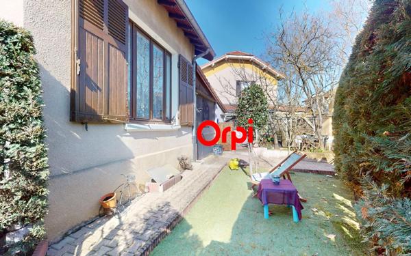 Appartement à vendre    5 pièces • 101 m2 Vaulx-en-Velin