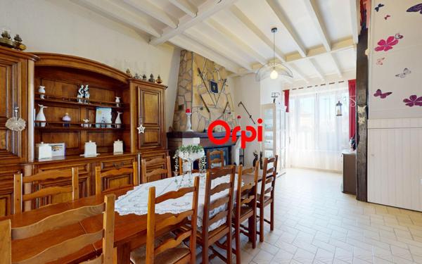 Appartement à vendre    5 pièces • 101 m2 Vaulx-en-Velin