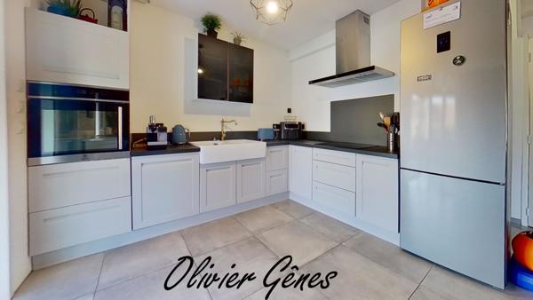 La Chapelle-Saint-Aubin (72650) LA CHAPELLE SAINT AUBIN - Maison - 140 m² - 4 chambres - Garage et jardin