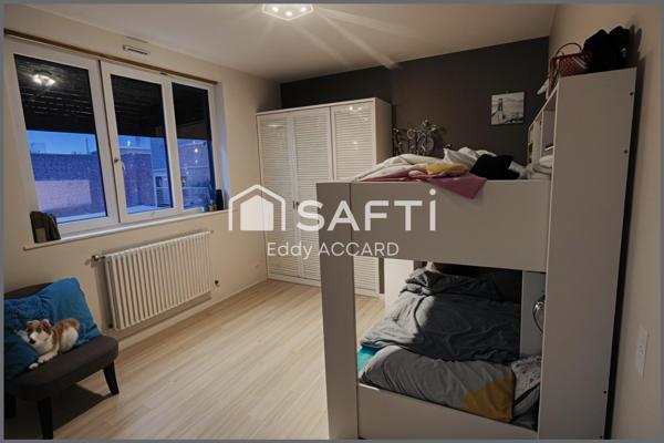 Maison mitoyenne 4 chambres et garage