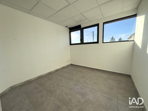 Location boutique/local commercial 230 m² Soyaux