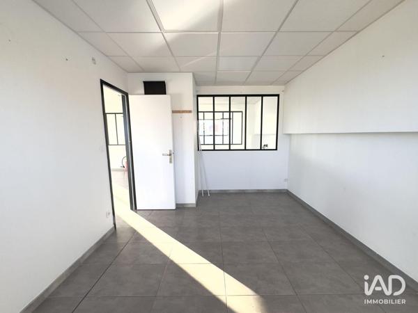 Location boutique/local commercial 230 m² Soyaux