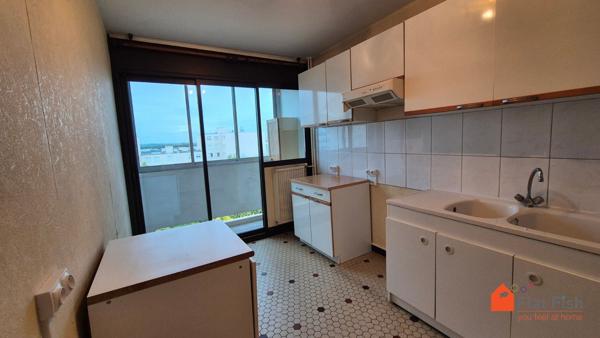 Vaulx-en-Velin (69120) appartement Vaulx En Velin 3 pièces 71 m² avec garage privé