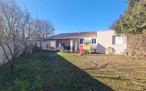 Maison à vendre    5 pièces •  Montfavet - Avignon